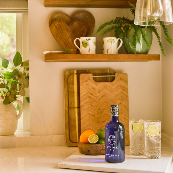 Amaretto Liqueur – 6 O'clock Gin Amaretto Liqueur – 6 O'clock Gin