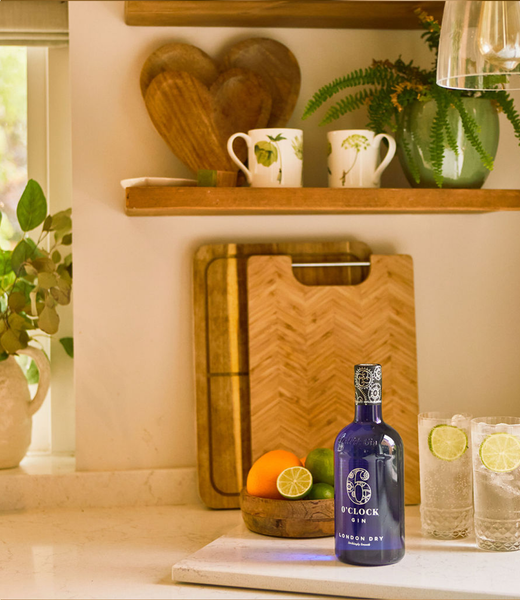 THE 6 O'CLOCK RITUAL 